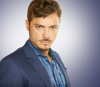 Contratar Tomás Fonzi (011-4740-4843) O Al (011-2055-4218) Contrataciones Christian Manzanelli