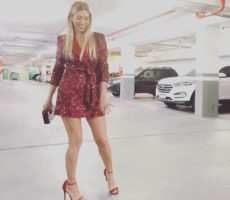 Florencia Bertotti Contrataciones Christian Manzanelli Representante Artístico (1)