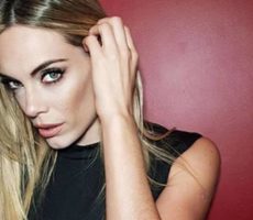 Emilia Attias Contrataciones Christian Manzanelli Representante Artistico (2)