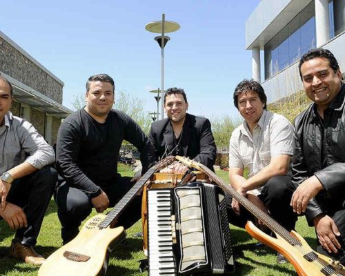 los guaranies contrataciones christian manzanelli representante artistico (3)