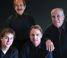 Opus 4 Contrataciones Christian Manzanelli Representante Artistico (1)