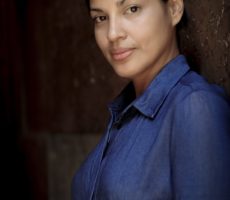 Sandra Peralta Contrataciones Christian Manzanelli Representante Artistico