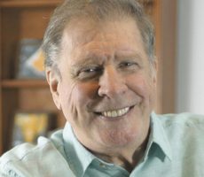 Arturo Puig Contratacioes Christian Manzanelli Representante Artístico (1)