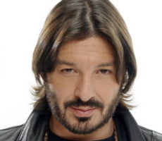 Damian De Santo Contrataciones Christian Manzanelli Representante Artistico