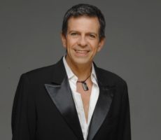 Guillermo Fernandez Contrataciones Christian Manzanelli Representante Artístico(4)