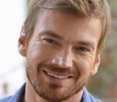 Guillermo Pfening Contrataciones Christian Manzanelli Representante Artistico .jpg