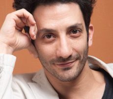 Juan Minujin Contrataciones Christian Manzanelli Representante Artistico .jpg