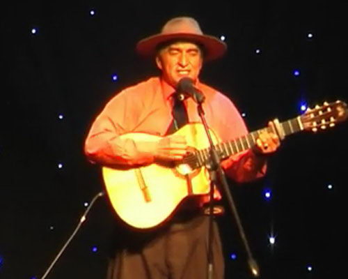 pochi chavez contrataciones christian manzanelli representante artistico