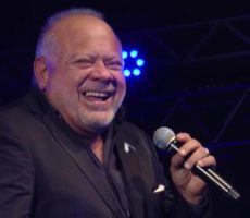 Cacho Buenaventura Contrataciones Christian Manzanelli Representante Artistico