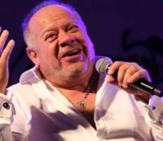 Cacho Buenaventura Contrataciones Christian Manzanelli Representante Artistico