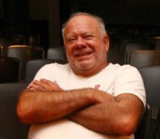 Cacho Buenaventura Contrataciones Christian Manzanelli Representante Artistico