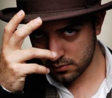 Mareke-contrataciones-christian-manzanelli-representante-artistico-1-2 (2)