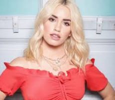 Lali Espósito Contrataciones Christian Manzanelli Representante Artístico (7)