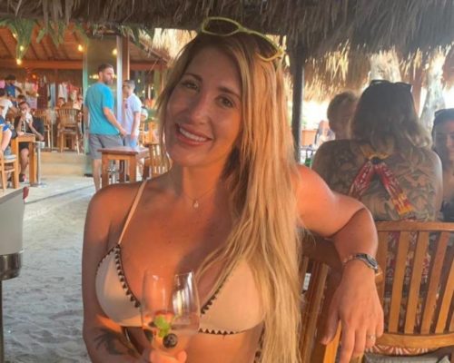 ayelen paleo contrataciones christian manzanelli representante artistico (6) ayelen paleo contrataciones christian manzanelli representante artistico (6)