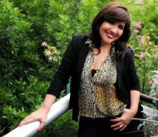 Elizabeth Vernaci Contrataciones Christian Manzanelli Representante Artístico (8)