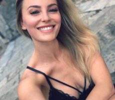 Erika Mitdank Contrataciones Christian Manzanelli Representante Artistico (10)