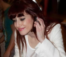 Sheila Gonzalez Contrataciones Christian Manzanelli Representante Artístico