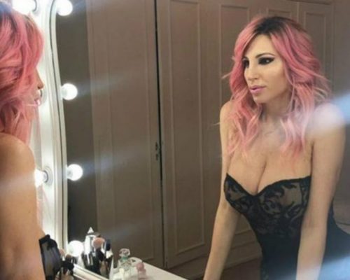 vicky xipolitakis contrataciones christian manzanelli representante artístico (1)