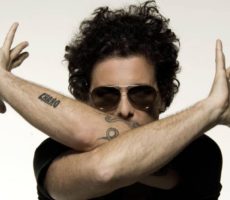 Andres Calamaro Contrataciones Christian Manzanelli Representante Artístico