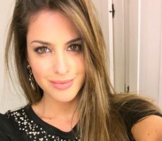 Agustina Casanova Contrataciones Christian Manzanelli Representante Artistico (2)