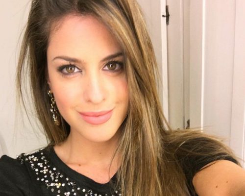 agustina casanova contrataciones christian manzanelli representante artistico (2)