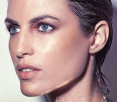 Daniela Urzi Contrataciones Christian Manzanelli Representante Artistico (5)