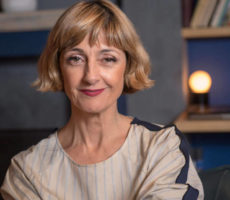 Carola Reyna Contrataciones Christian Manzanelli Representante Artístico (4)