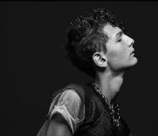 Angelo Mutti Spinetta Contrataciones Christian Manzanelli Representante Artistico