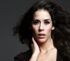 Gianella Neyra Contrataciones Christian Manzanelli Representante Artístico (5)