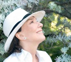 Graciela Borges Contrataciones Christian Manzanelli Representante Artistico (1)