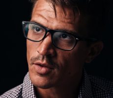 Juan Cane Contrataciones Christian Manzanelli Representante Artistico :