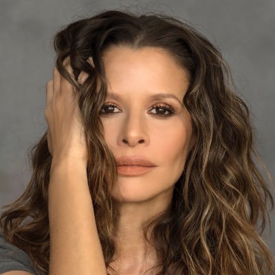 julieta ortega contrataciones christian manzanelli representante artistico (4)