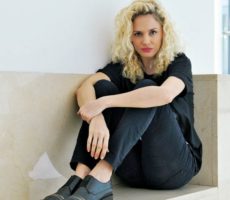 Leonora Balcarce Christian Manzanelli Representante: