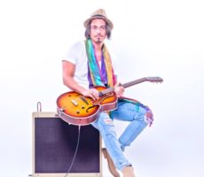 Luciano Bassi Contrataciones Christian Manzanelli Representante Artistico