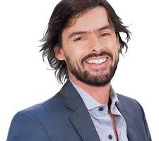 Mariano Closs Contrataciones Christian Manzanelli Representante Artistico.