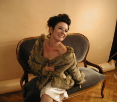 Monica Raiola Contrataciones Christian Manzanelli Representante Artistico