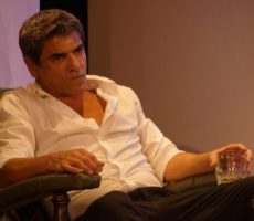 Roberto Vallejos Contrataciones Christian Manzanelli Representante Artistico