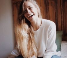 Rocio Igarzábal Contrataciones Christian Manzanelli Representante Artistico