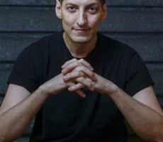 Sebastian Holz Contrataciones Christian Manzanelli Representante Artistico