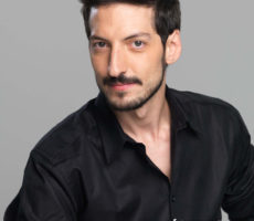 Sebastian Holz Contrataciones Christian Manzanelli Representante Artistico.