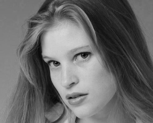 stefania koessl contrataciones christian manzanelli representante artistico.