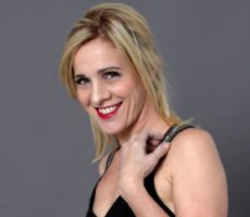 Viviana Puerta Contrataciones Christian Manzanelli Representante Artistico