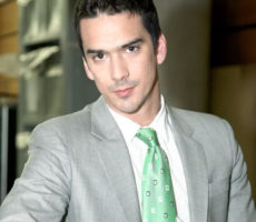 íñigo Urrutia Contrataciones Christian Manzanelli Representante Artístico (2)