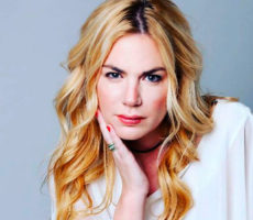 úrsula Vargues Contrataciones Christian Manzanelli Representante Artístico (10)