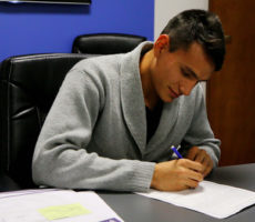 Agustín Gabriel Bolivar Contrataciones Christian Manzanelli Representante Artistico (2)