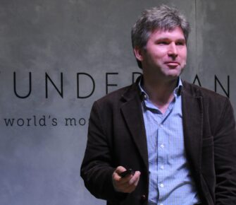 Contratar Andrei Vazhnov (011-4740-4843) O Al (011-2055-4218) Contrataciones Christian Manzanelli