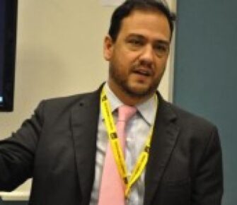 Contratar Bernardo Bárcena (011-4740-4843) Contrataciones Christian Manzanelli