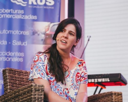 costanza orbaiz contrataciones christian manzanelli representante artístico (1)