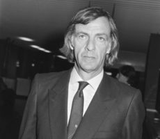 César Luis Menotti Contrataciones Christian Manzanelli Representante Artístico (2)