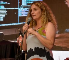 Debora Slotnisky Contrataciones Christian Manzanelli Representante Artístico (1)